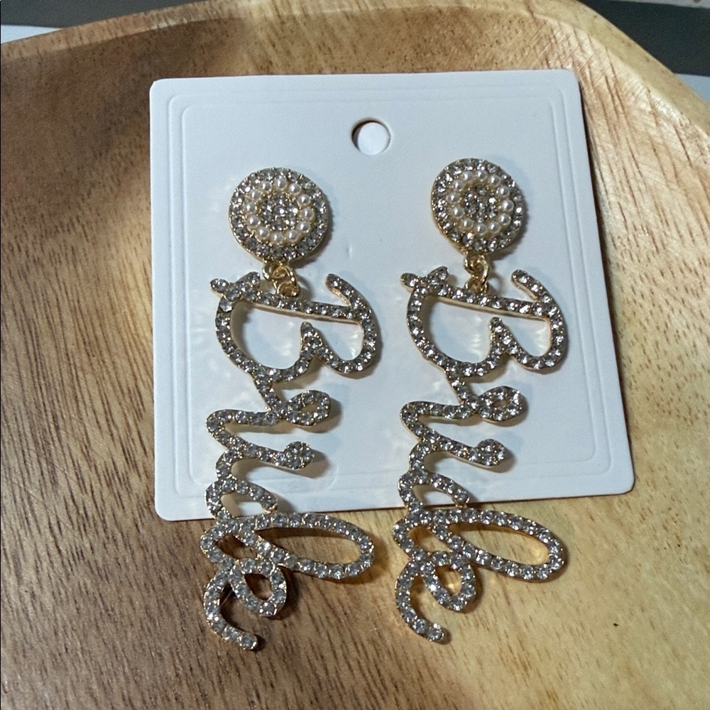 Gold Tone 'Bride' Earrings on a stud post - faux pearls & Rhineston encrusted
